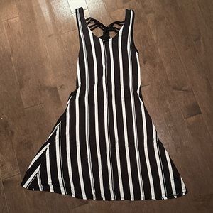 Cute and comfortable bathing suit coverup